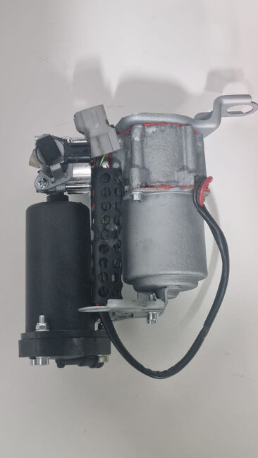 Компресор пневмопідвіски LEXUS GX 470 (2002-2009) (відновлений) - фото 519